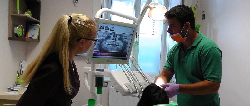 Häufig gestellte Fragen beim Zahnarzt in Ungarn